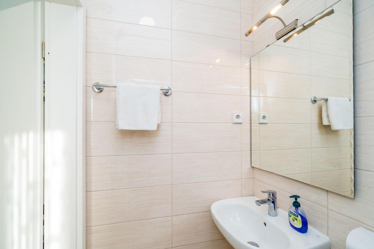 Deluxe Rooms With A Terrace View At Old City Gate Ragusa Esterno foto