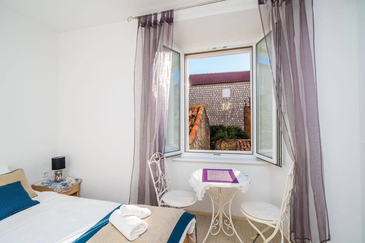 Deluxe Rooms With A Terrace View At Old City Gate Ragusa Esterno foto