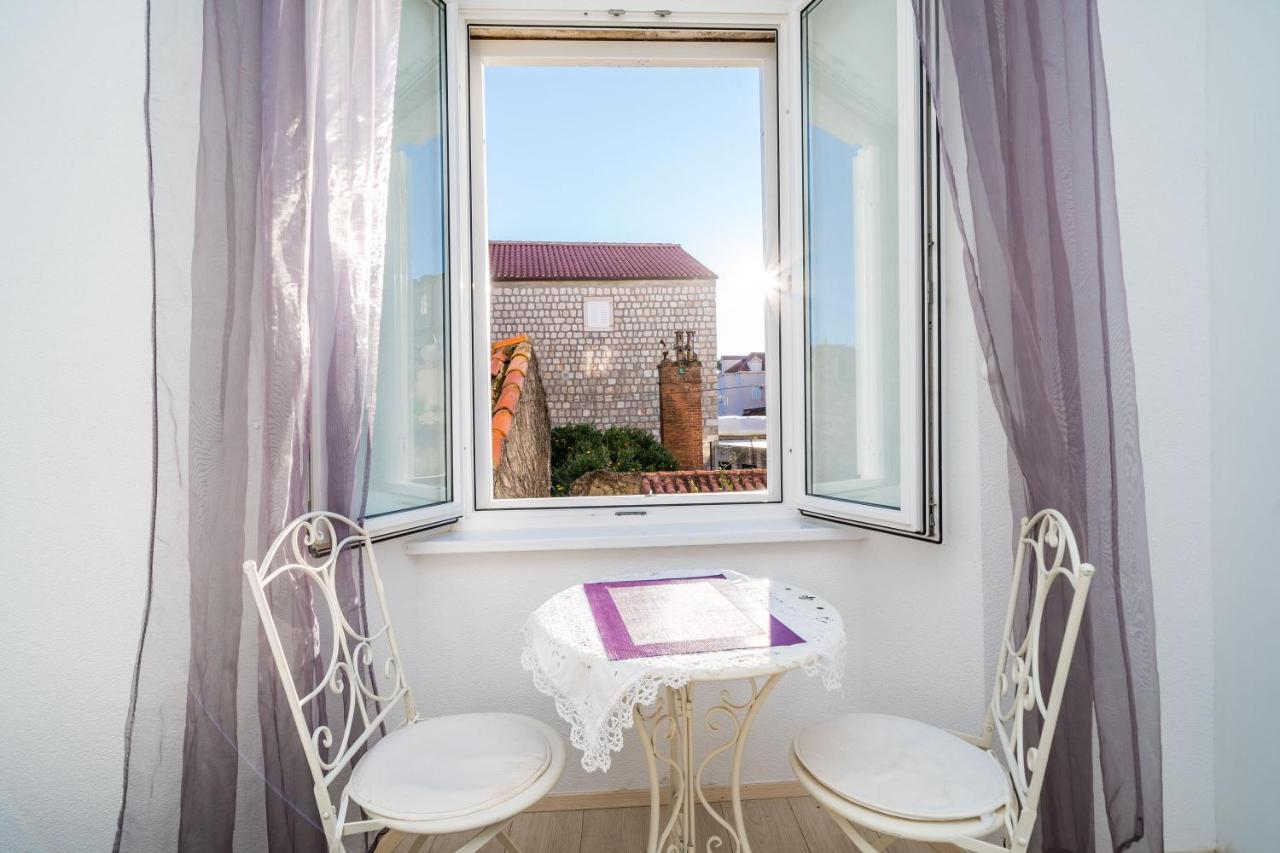 Deluxe Rooms With A Terrace View At Old City Gate Ragusa Esterno foto