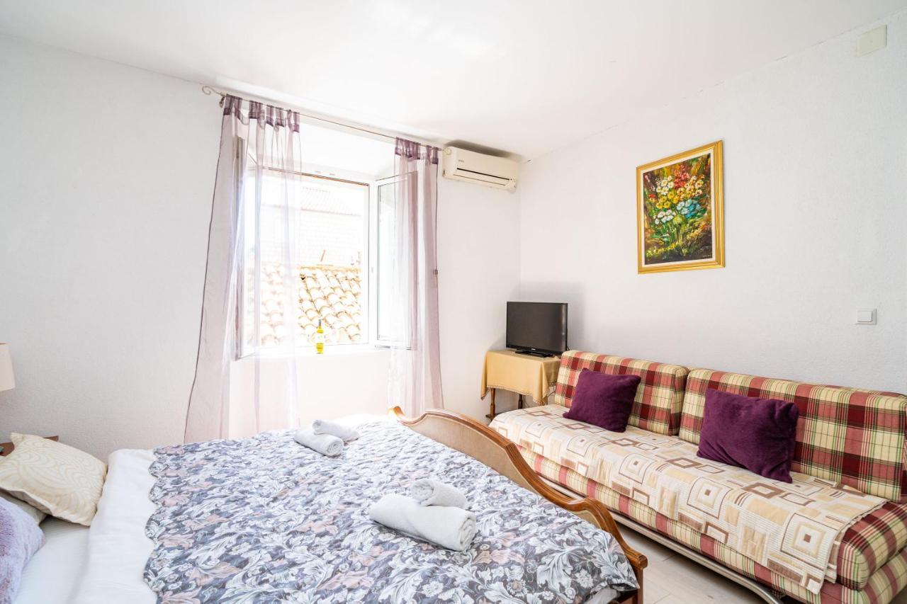 Deluxe Rooms With A Terrace View At Old City Gate Ragusa Esterno foto