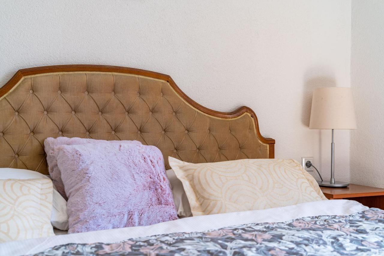 Deluxe Rooms With A Terrace View At Old City Gate Ragusa Esterno foto